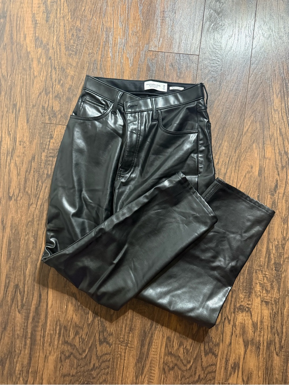 Abercrombie & Fitch 90s Straight Ultra High Rise vegan leather pants